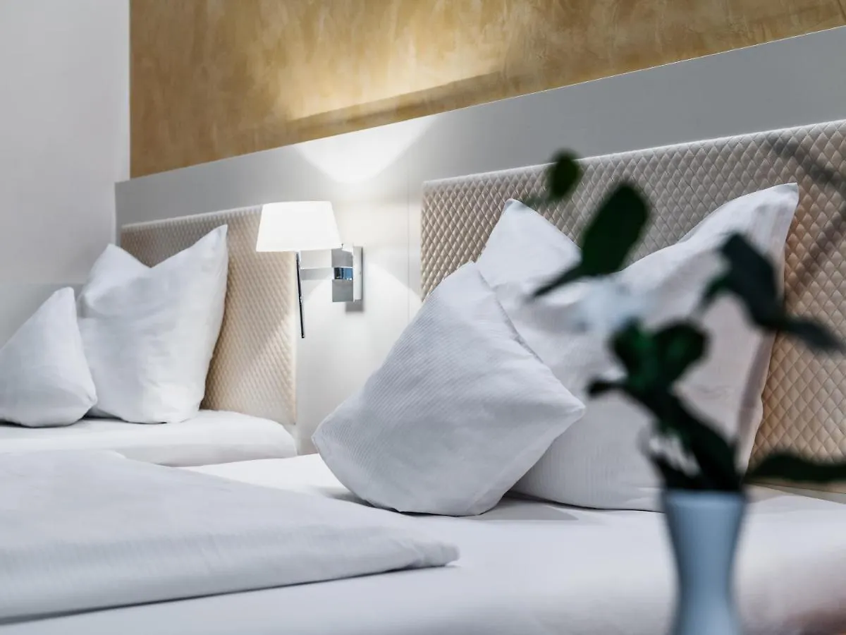 Hotel Royal Stuttgart 4*,  Germany